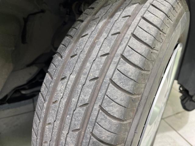 ノート Ｘ　ＤＩＧ－Ｓ　エマージェンシーブレーキパッケージ　純正ナビ　バックカメラ　衝突被害軽減システム　禁煙車　スマートキー　ＥＴＣ　車線逸脱警報　オートエアコン　ＣＤ　地デジ　アイドリングストップ　電動格納ミラー　プライバシーガラス（33枚目）