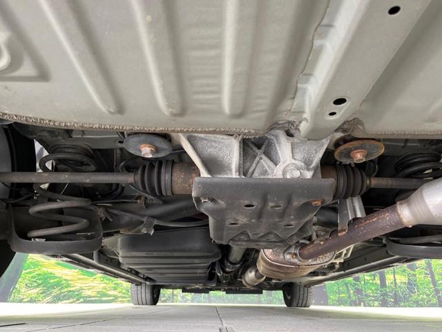 ヴォクシー ＺＳ　煌ＩＩＩ　フリップダウンモニター　純正１０型ナビ　両側電動ドア　衝突軽減装置　バックカメラ　禁煙車　クルコン　ＥＴＣ　オートエアコン　スマートキー　Ｂｌｕｅｔｏｏｔｈ再生　フルセグ　ＬＥＤヘッドライト（20枚目）