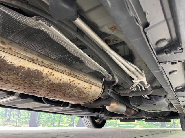 ヴォクシー ＺＳ　煌ＩＩＩ　フリップダウンモニター　純正１０型ナビ　両側電動ドア　衝突軽減装置　バックカメラ　禁煙車　クルコン　ＥＴＣ　オートエアコン　スマートキー　Ｂｌｕｅｔｏｏｔｈ再生　フルセグ　ＬＥＤヘッドライト（22枚目）