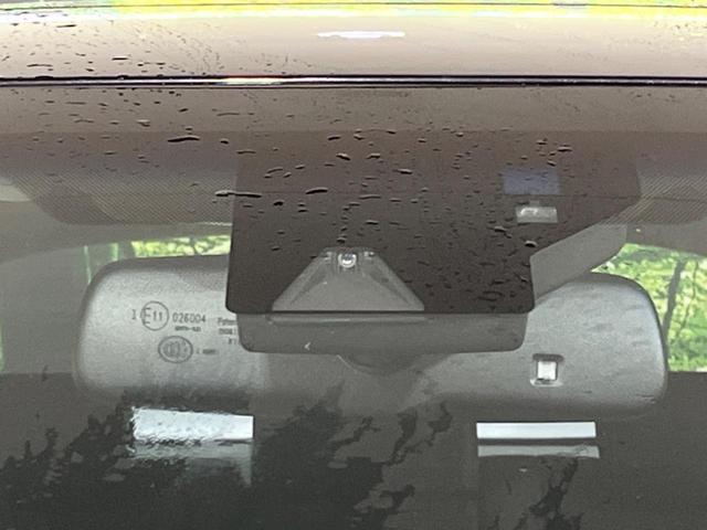 ＮＸ ＮＸ２００ｔ　バージョンＬ　４ＷＤ　サンルーフ　純正ナビ　衝突軽減装置　バックカメラ　レーダークルーズ　シートベンチレーション　ＥＴＣ　Ｂｌｕｅｔｏｏｔｈ　フルセグ　パワーバックドア　クリアランスソナー　３眼ＬＥＤヘッドライト（6枚目）