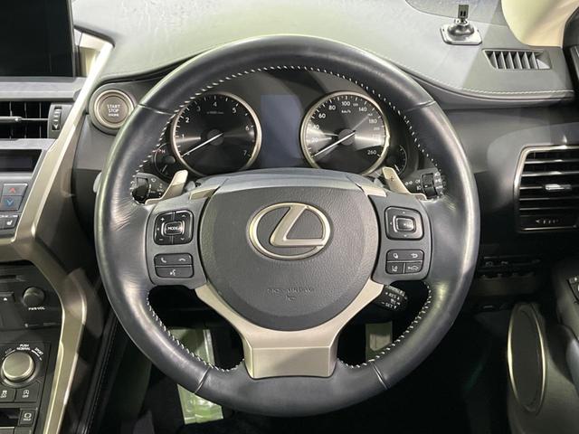 ＮＸ ＮＸ２００ｔ　バージョンＬ　４ＷＤ　サンルーフ　純正ナビ　衝突軽減装置　バックカメラ　レーダークルーズ　シートベンチレーション　ＥＴＣ　Ｂｌｕｅｔｏｏｔｈ　フルセグ　パワーバックドア　クリアランスソナー　３眼ＬＥＤヘッドライト（11枚目）