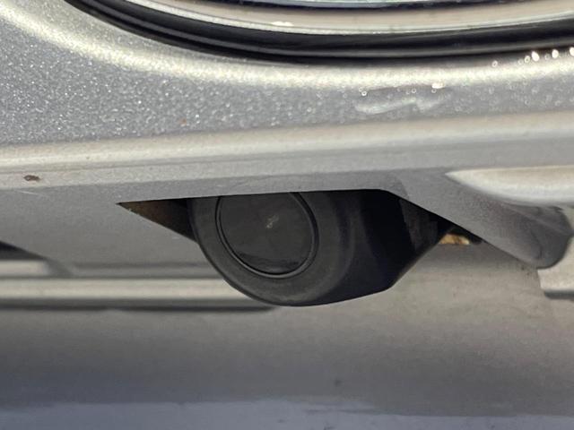 インプレッサスポーツ １．６ｉ－Ｌアイサイト　ＳＤナビ　バックカメラ　衝突被害軽減システム　レーダークルーズコントロール　禁煙車　レザーシート　ドラレコ　スマートキー　ＬＥＤヘッド　オートライト　オートエアコン　純正１６インチアルミ（30枚目）