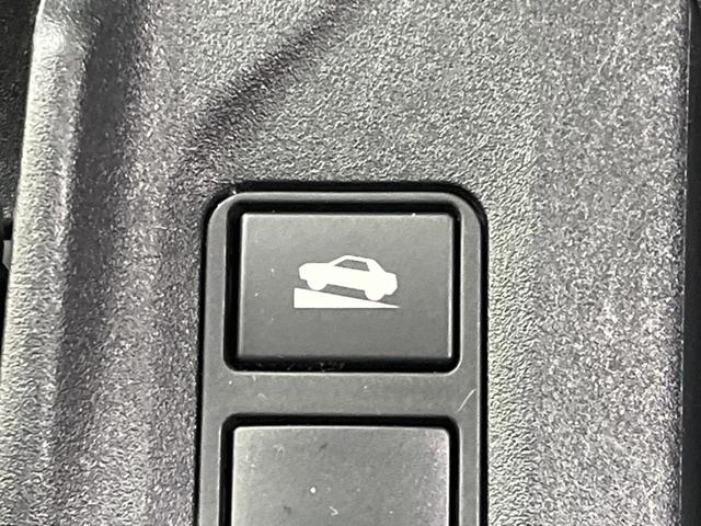 インプレッサスポーツ １．６ｉ－Ｌアイサイト　ＳＤナビ　バックカメラ　衝突被害軽減システム　レーダークルーズコントロール　禁煙車　レザーシート　ドラレコ　スマートキー　ＬＥＤヘッド　オートライト　オートエアコン　純正１６インチアルミ（39枚目）