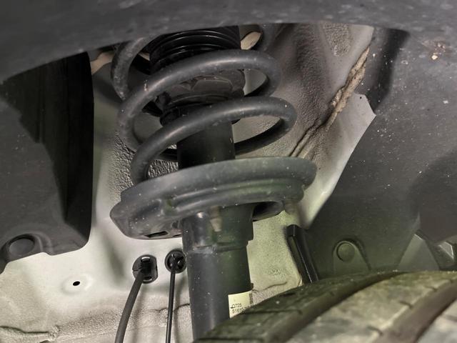 ヴェゼル e:HEV X メーカー9型ナビ 衝突軽減装置 アダプティブクルーズ バックカメラ ETC2.0 Bluetooth再生 フルセグ LEDヘッドライト ワイヤレス充電 オートエアコン スマートキー(21枚目)