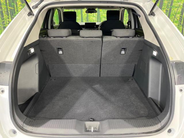 ヴェゼル e:HEV X メーカー9型ナビ 衝突軽減装置 アダプティブクルーズ バックカメラ ETC2.0 Bluetooth再生 フルセグ LEDヘッドライト ワイヤレス充電 オートエアコン スマートキー(39枚目)