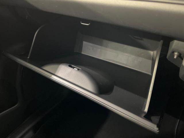 ヴェゼル e:HEV X メーカー9型ナビ 衝突軽減装置 アダプティブクルーズ バックカメラ ETC2.0 Bluetooth再生 フルセグ LEDヘッドライト ワイヤレス充電 オートエアコン スマートキー(43枚目)