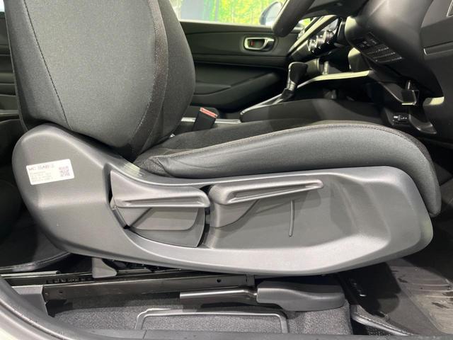 ヴェゼル e:HEV X メーカー9型ナビ 衝突軽減装置 アダプティブクルーズ バックカメラ ETC2.0 Bluetooth再生 フルセグ LEDヘッドライト ワイヤレス充電 オートエアコン スマートキー(57枚目)