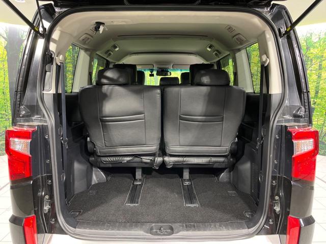 デリカＤ：５ Ｐ　純正１０．１型ナビ　両側電動ドア　全周囲カメラ　衝突軽減システム　レーダークルーズ　禁煙車　電動リアゲート　パワーシート　ブラインドスポットモニター　ＥＴＣ　ドラレコ　ＬＥＤヘッドライト（11枚目）