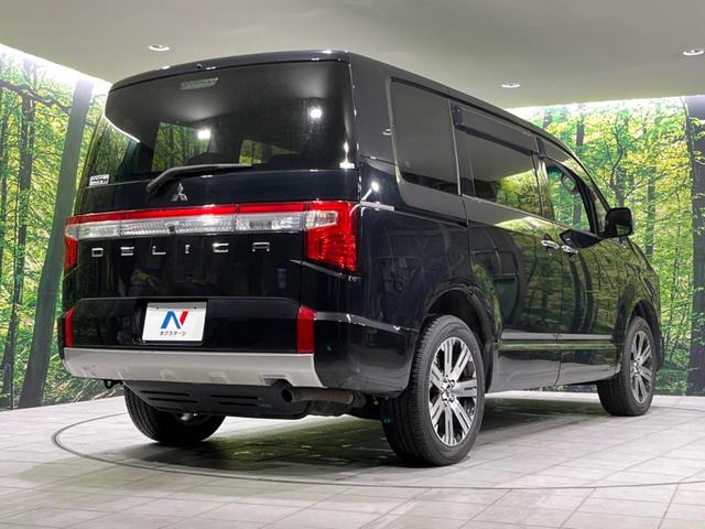 デリカＤ：５ Ｐ　純正１０．１型ナビ　両側電動ドア　全周囲カメラ　衝突軽減システム　レーダークルーズ　禁煙車　電動リアゲート　パワーシート　ブラインドスポットモニター　ＥＴＣ　ドラレコ　ＬＥＤヘッドライト（18枚目）
