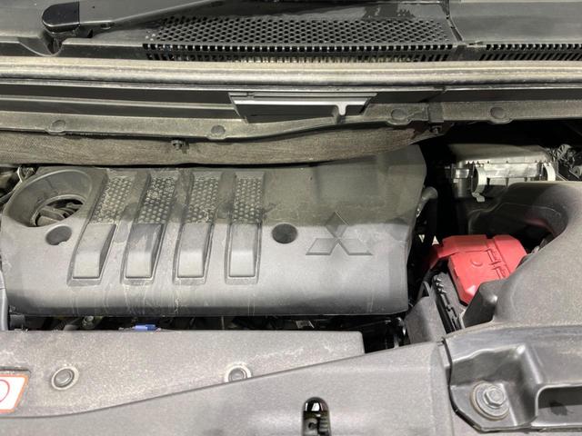 デリカＤ：５ Ｐ　純正１０．１型ナビ　両側電動ドア　全周囲カメラ　衝突軽減システム　レーダークルーズ　禁煙車　電動リアゲート　パワーシート　ブラインドスポットモニター　ＥＴＣ　ドラレコ　ＬＥＤヘッドライト（19枚目）