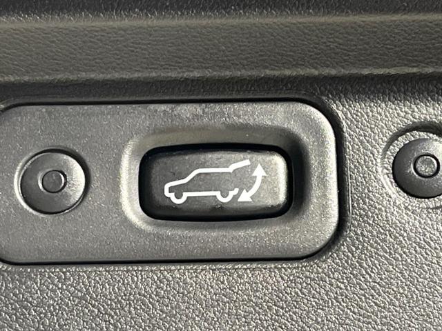 デリカＤ：５ Ｐ　純正１０．１型ナビ　両側電動ドア　全周囲カメラ　衝突軽減システム　レーダークルーズ　禁煙車　電動リアゲート　パワーシート　ブラインドスポットモニター　ＥＴＣ　ドラレコ　ＬＥＤヘッドライト（35枚目）