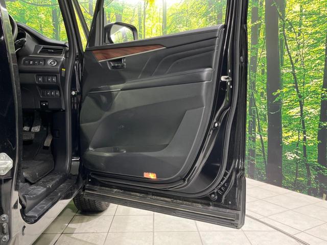 デリカＤ：５ Ｐ　純正１０．１型ナビ　両側電動ドア　全周囲カメラ　衝突軽減システム　レーダークルーズ　禁煙車　電動リアゲート　パワーシート　ブラインドスポットモニター　ＥＴＣ　ドラレコ　ＬＥＤヘッドライト（36枚目）