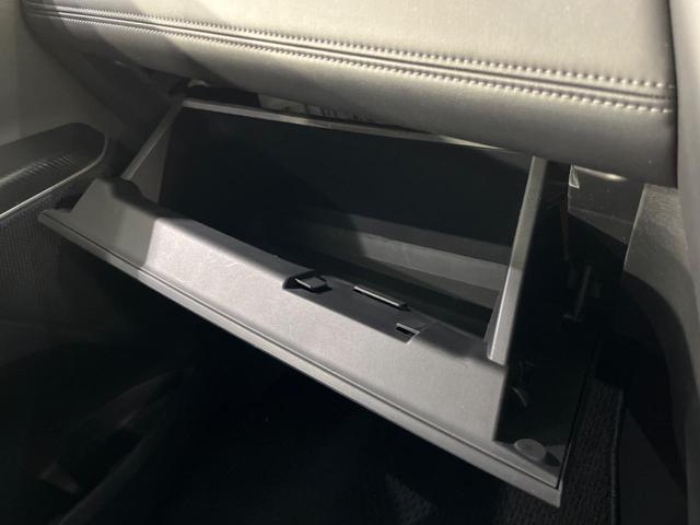 デリカＤ：５ Ｐ　純正１０．１型ナビ　両側電動ドア　全周囲カメラ　衝突軽減システム　レーダークルーズ　禁煙車　電動リアゲート　パワーシート　ブラインドスポットモニター　ＥＴＣ　ドラレコ　ＬＥＤヘッドライト（39枚目）