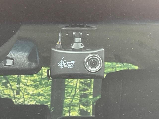 デリカＤ：５ Ｐ　純正１０．１型ナビ　両側電動ドア　全周囲カメラ　衝突軽減システム　レーダークルーズ　禁煙車　電動リアゲート　パワーシート　ブラインドスポットモニター　ＥＴＣ　ドラレコ　ＬＥＤヘッドライト（64枚目）