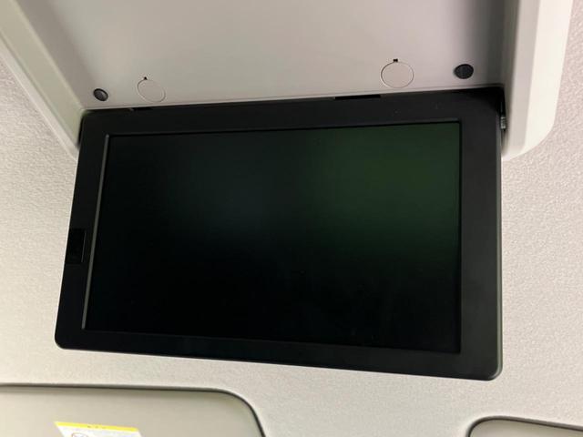 セレナ ハイウェイスター S-ハイブリッド フリップダウンモニター 電動スライドドア SDナビ バックカメラ 衝突被害軽減システム 禁煙車 スマートキー ETC クルコン 車線逸脱警報 オートライト オートエアコン リアサンシェード(3枚目)