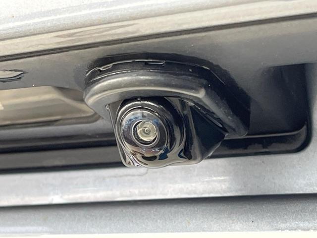 レガシィアウトバック リミテッド　４ＷＤ　サンルーフ　ＳＤナビ　バックカメラ　衝突軽減システム　レーダークルーズ　禁煙車　電動リアゲート　レザーシート　シートヒーター　スマートキー　ＬＥＤヘッド　ＥＴＣ　車線逸脱警報　オートライト（33枚目）