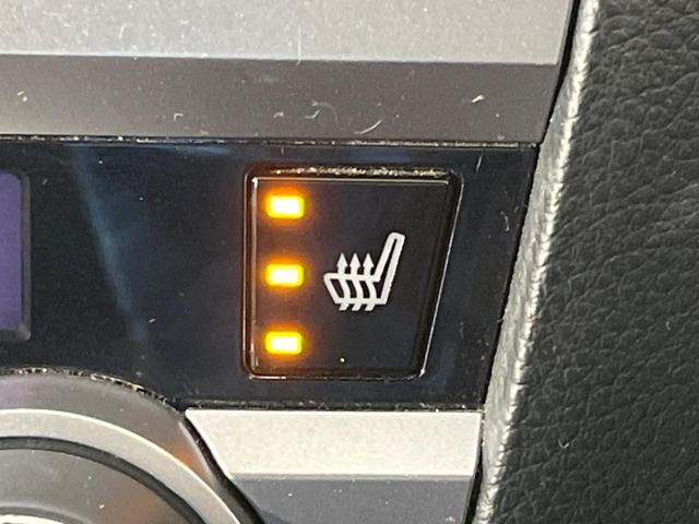 レガシィアウトバック リミテッド　４ＷＤ　サンルーフ　ＳＤナビ　バックカメラ　衝突軽減システム　レーダークルーズ　禁煙車　電動リアゲート　レザーシート　シートヒーター　スマートキー　ＬＥＤヘッド　ＥＴＣ　車線逸脱警報　オートライト（36枚目）