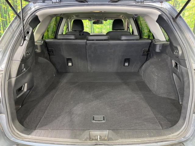 レガシィアウトバック リミテッド　４ＷＤ　サンルーフ　ＳＤナビ　バックカメラ　衝突軽減システム　レーダークルーズ　禁煙車　電動リアゲート　レザーシート　シートヒーター　スマートキー　ＬＥＤヘッド　ＥＴＣ　車線逸脱警報　オートライト（44枚目）