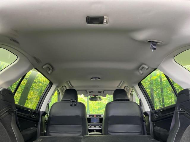 レガシィアウトバック リミテッド　４ＷＤ　サンルーフ　ＳＤナビ　バックカメラ　衝突軽減システム　レーダークルーズ　禁煙車　電動リアゲート　レザーシート　シートヒーター　スマートキー　ＬＥＤヘッド　ＥＴＣ　車線逸脱警報　オートライト（45枚目）