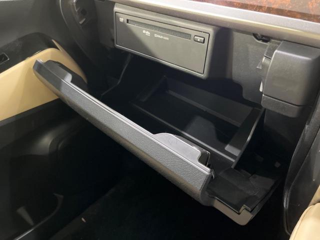 アルファードハイブリッド X 純正9型ナビ付DA 両側電動ドア 衝突軽減装置 レーダークルーズ デジタルインナーミラー ブラインドスポットモニター ドラレコ Bluetooth再生 フルセグ DVD/CD LEDヘッドライト(40枚目)