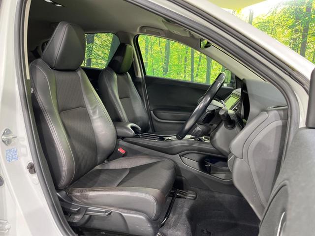 ヴェゼル ハイブリッドZ・ホンダセンシング 純正ナビ バックカメラ 衝突被害軽減システム レーダークルーズ 禁煙車  シートヒーター スマートキー LEDヘッド ETC 車線逸脱警報 オートライト デュアルエアコン 電動パーキングブレーキ(9枚目)