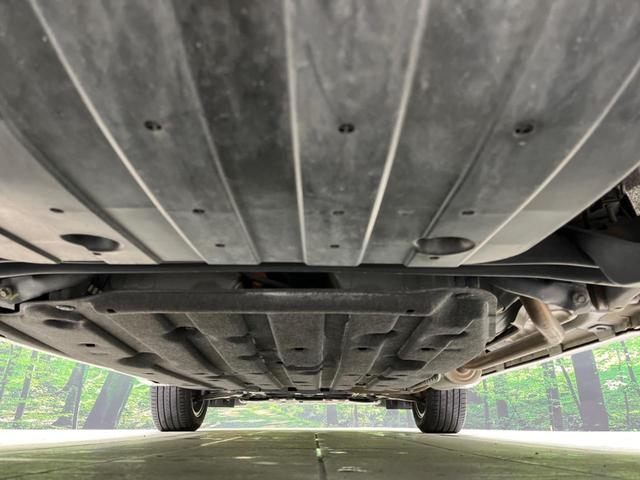 ヴェゼル ハイブリッドZ・ホンダセンシング 純正ナビ バックカメラ 衝突被害軽減システム レーダークルーズ 禁煙車  シートヒーター スマートキー LEDヘッド ETC 車線逸脱警報 オートライト デュアルエアコン 電動パーキングブレーキ(21枚目)