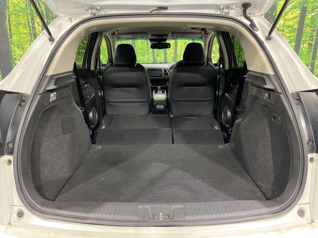 ヴェゼル ハイブリッドZ・ホンダセンシング 純正ナビ バックカメラ 衝突被害軽減システム レーダークルーズ 禁煙車  シートヒーター スマートキー LEDヘッド ETC 車線逸脱警報 オートライト デュアルエアコン 電動パーキングブレーキ(49枚目)