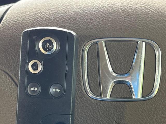 エリシオン Gエアロ 両側電動ドア SDナビ バックカメラ 禁煙車 ドラレコ スマートキー HIDヘッド ETC オートライト デュアルエアコン リアエアコン Bluetooth CD DVD再生 フルセグ HIDフォグ(7枚目)