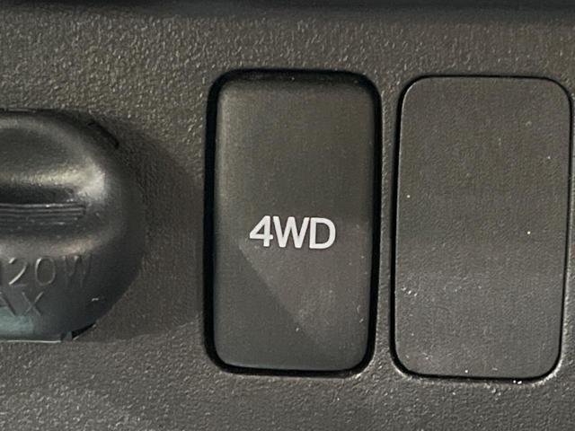 ハイゼットトラック ジャンボＳＡＩＩＩｔ　４ＷＤ　純正ナビ　衝突被害軽減システム　禁煙車　ＬＥＤヘッド　ＥＴＣ　オートライト　Ｂｌｕｅｔｏｏｔｈ　ＣＤ　ＤＶＤ再生　ＬＥＤフォグ　１５インチアルミ　キーレスエントリー（5枚目）