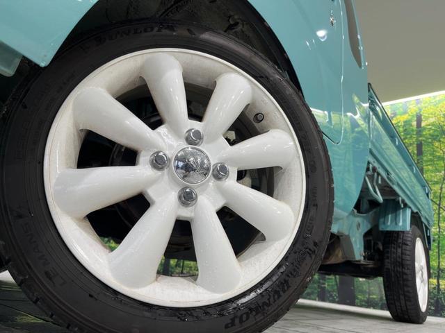 ハイゼットトラック ジャンボＳＡＩＩＩｔ　４ＷＤ　純正ナビ　衝突被害軽減システム　禁煙車　ＬＥＤヘッド　ＥＴＣ　オートライト　Ｂｌｕｅｔｏｏｔｈ　ＣＤ　ＤＶＤ再生　ＬＥＤフォグ　１５インチアルミ　キーレスエントリー（13枚目）