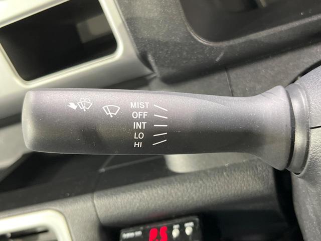 ハイゼットトラック ジャンボＳＡＩＩＩｔ　４ＷＤ　純正ナビ　衝突被害軽減システム　禁煙車　ＬＥＤヘッド　ＥＴＣ　オートライト　Ｂｌｕｅｔｏｏｔｈ　ＣＤ　ＤＶＤ再生　ＬＥＤフォグ　１５インチアルミ　キーレスエントリー（54枚目）