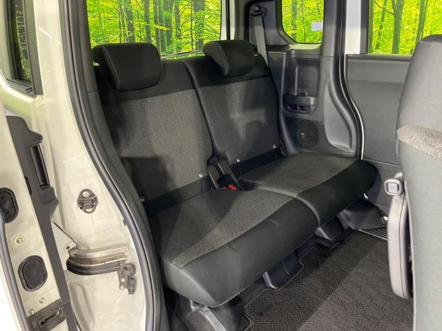 N-BOXカスタム ベースグレード 4WD 両側電動ドア 純正8型ナビ バックカメラ 衝突被害軽減システム レーダークルーズ 禁煙車 コーナーセンサー スマートキー LEDヘッド ETC 車線逸脱警報 オートライト Bluetooth(9枚目)