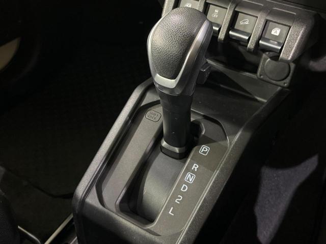 ジムニー ＸＣ　ＳＤナビ　ターボ　衝突被害軽減システム　禁煙車　スマートキー　ＬＥＤヘッド　ルーフレール　シートヒーター　ＥＴＣ　クルコン　オートハイビーム　オートライト　オートエアコン　Ｂｌｕｅｔｏｏｔｈ　ＣＤ（25枚目）
