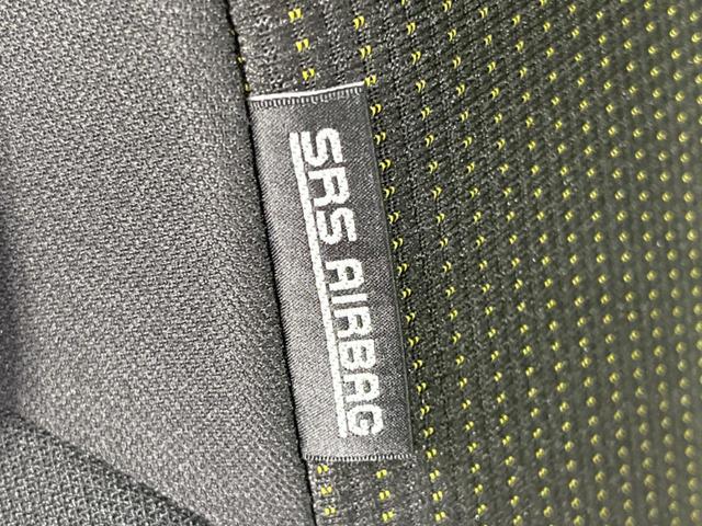 ジムニー ＸＣ　ＳＤナビ　ターボ　衝突被害軽減システム　禁煙車　スマートキー　ＬＥＤヘッド　ルーフレール　シートヒーター　ＥＴＣ　クルコン　オートハイビーム　オートライト　オートエアコン　Ｂｌｕｅｔｏｏｔｈ　ＣＤ（42枚目）