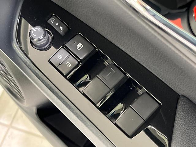 プリウス S SDナビ バックカメラ 衝害軽減システム レーダークルーズ 禁煙車 コーナーセンサー ドラレコ スマートキー LEDヘッド ETC2.0 オートハイビーム 車線逸脱警報 オートライト オートエアコン(25枚目)