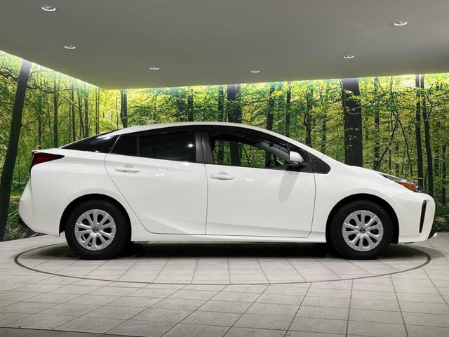 プリウス S SDナビ バックカメラ 衝害軽減システム レーダークルーズ 禁煙車 コーナーセンサー ドラレコ スマートキー LEDヘッド ETC2.0 オートハイビーム 車線逸脱警報 オートライト オートエアコン(31枚目)