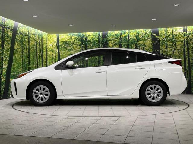 プリウス S SDナビ バックカメラ 衝害軽減システム レーダークルーズ 禁煙車 コーナーセンサー ドラレコ スマートキー LEDヘッド ETC2.0 オートハイビーム 車線逸脱警報 オートライト オートエアコン(34枚目)