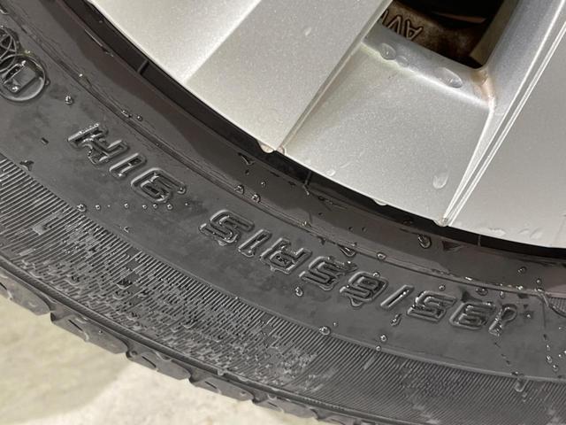 プリウス S SDナビ バックカメラ 衝害軽減システム レーダークルーズ 禁煙車 コーナーセンサー ドラレコ スマートキー LEDヘッド ETC2.0 オートハイビーム 車線逸脱警報 オートライト オートエアコン(53枚目)