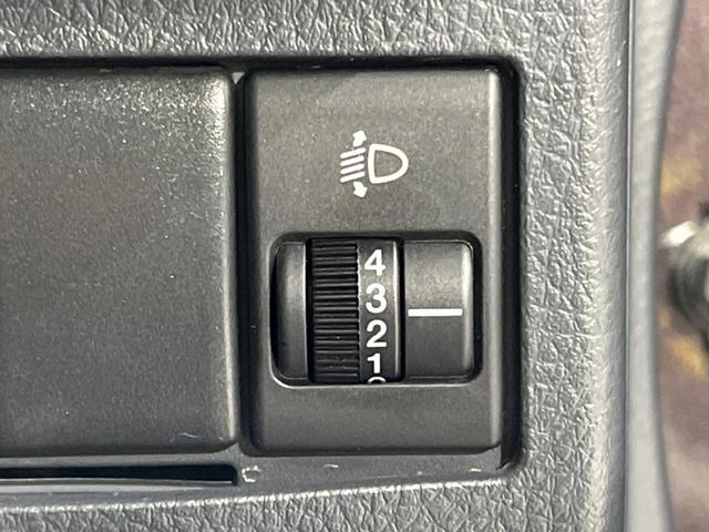 MRワゴン X 4WD SDナビ 禁煙車 シートヒーター スマートキー ビルトインETC オートエアコン Bluetooth CD DVD再生 フルセグ シートアンダートレイ 電動格納ミラー(31枚目)