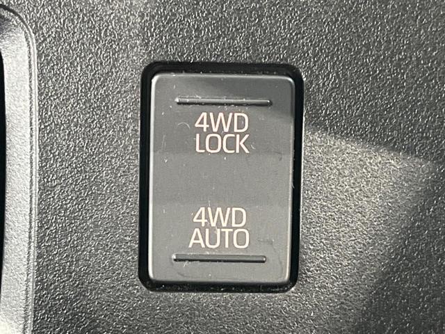 ハイゼットカーゴ DX 4WD バックカメラ スマートアシスト 禁煙車 オートライト 車線逸脱警報 誤発進抑制機能 先行車発進オシラセ機能 DVD/CD再生 Bluetooth接続 キーレス(33枚目)