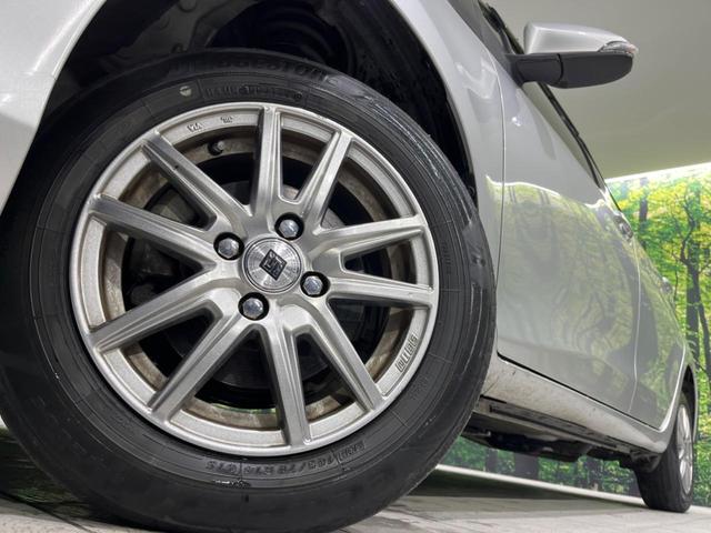 ヴィッツ F 4WD SDナビ バックカメラ プリクラッシュセーフティ ETC HIDヘッド オートマチックハイビーム 先行車発進オシラセ機能 オートライト Bluetooth接続 14インチアルミ(13枚目)