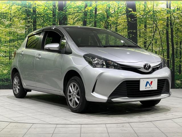 ヴィッツ F 4WD SDナビ バックカメラ プリクラッシュセーフティ ETC HIDヘッド オートマチックハイビーム 先行車発進オシラセ機能 オートライト Bluetooth接続 14インチアルミ(16枚目)