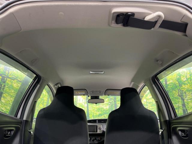 ヴィッツ F 4WD SDナビ バックカメラ プリクラッシュセーフティ ETC HIDヘッド オートマチックハイビーム 先行車発進オシラセ機能 オートライト Bluetooth接続 14インチアルミ(34枚目)