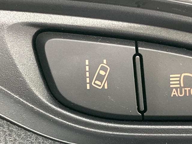 ヴィッツ F 4WD SDナビ バックカメラ プリクラッシュセーフティ ETC HIDヘッド オートマチックハイビーム 先行車発進オシラセ機能 オートライト Bluetooth接続 14インチアルミ(50枚目)