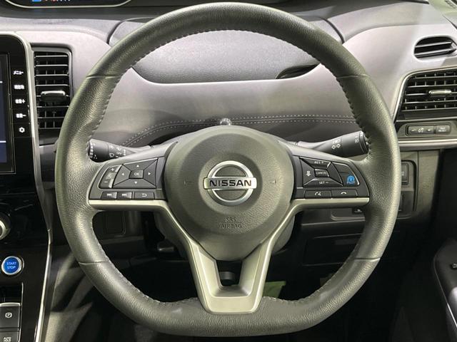 セレナ ｅ－パワー　ハイウェイスターＶ　２７後期型　純正１１型ナビ　後席モニター　ハンズフリー機能付両側電動スライド　プロパイロット　禁煙車　レーダークルーズ　バックカメラ　ＥＴＣ　Ｂｌｕｅｔｏｏｔｈ　フルセグ　ＬＥＤヘッド　ＬＥＤフォグ（12枚目）