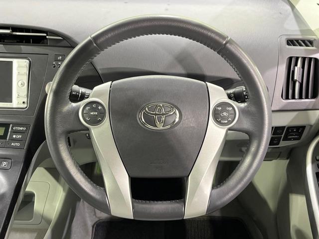 プリウス Ｓ　ＬＥＤエディション　純正ＳＤナビ　バックカメラ　禁煙車　スマートキー　ＬＥＤヘッドライト　ＥＴＣ　オートライト　オートエアコン　ＣＤ　ＤＶＤ再生　電動格納ミラー　フォグライト　盗難防止システム（11枚目）