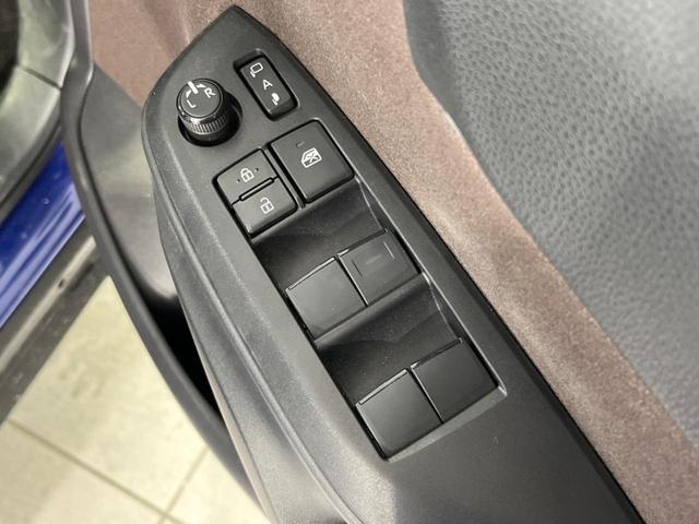 ヤリスクロス ハイブリッドZ 4WD 全周囲カメラ 純正8型ナビ付ディスプレイオーディオ 衝突軽減装置 レーダークルーズ 禁煙車 パワーシート ドラレコ フルセグTV スマートキー LEDヘッド ETC シートヒーター(49枚目)