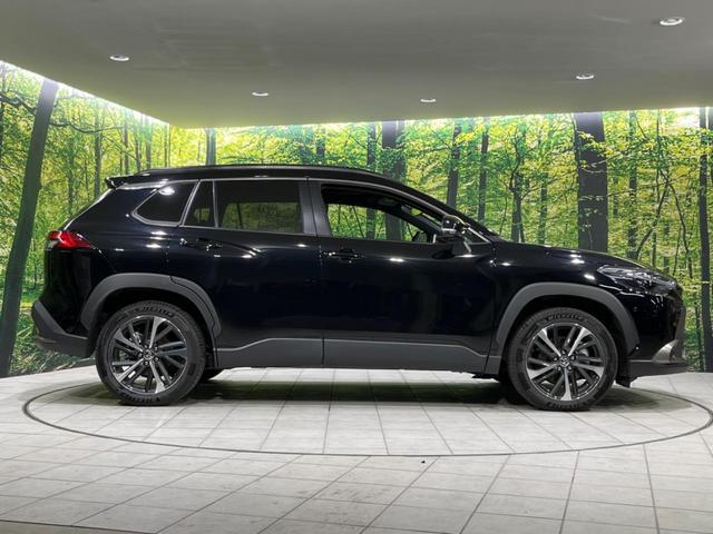 カローラクロス ハイブリッド　Ｚ　４ＷＤ　禁煙車　寒冷地仕様　サンルーフ　純正１０．５型ＤＡ　全周囲カメラ　アドバンストパーク　衝突軽減装置　ＬＥＤヘッド／フォグ　シーケンシャルターンランプ　ブラインドスポットモニター　シートエアコン（22枚目）