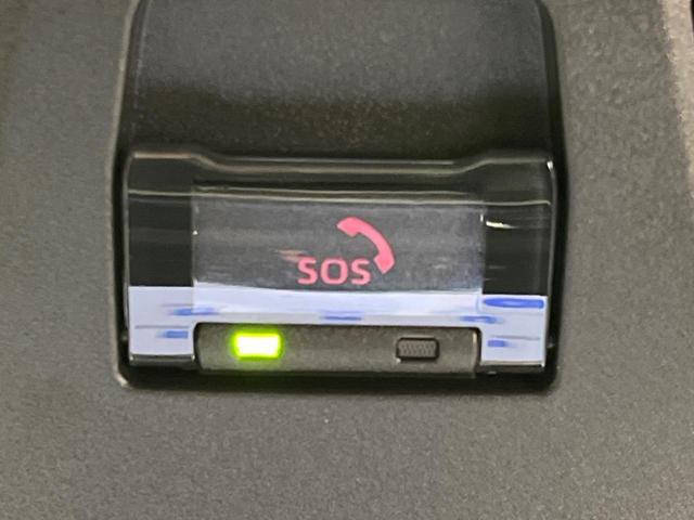 カローラクロス ハイブリッド　Ｚ　４ＷＤ　禁煙車　寒冷地仕様　サンルーフ　純正１０．５型ＤＡ　全周囲カメラ　アドバンストパーク　衝突軽減装置　ＬＥＤヘッド／フォグ　シーケンシャルターンランプ　ブラインドスポットモニター　シートエアコン（51枚目）