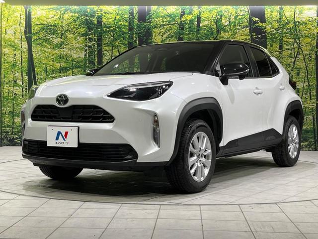 ヤリスクロス Ｇ　禁煙車　純正８型ディスプレイオーディオ　バックカメラ　Ｂｌｕｅｔｏｏｔｈ接続　衝突軽減装置　レーダークルコン　オートハイビーム　革巻きステアリング　ドライブモードセレクト　オートエアコン　スマートキー（21枚目）